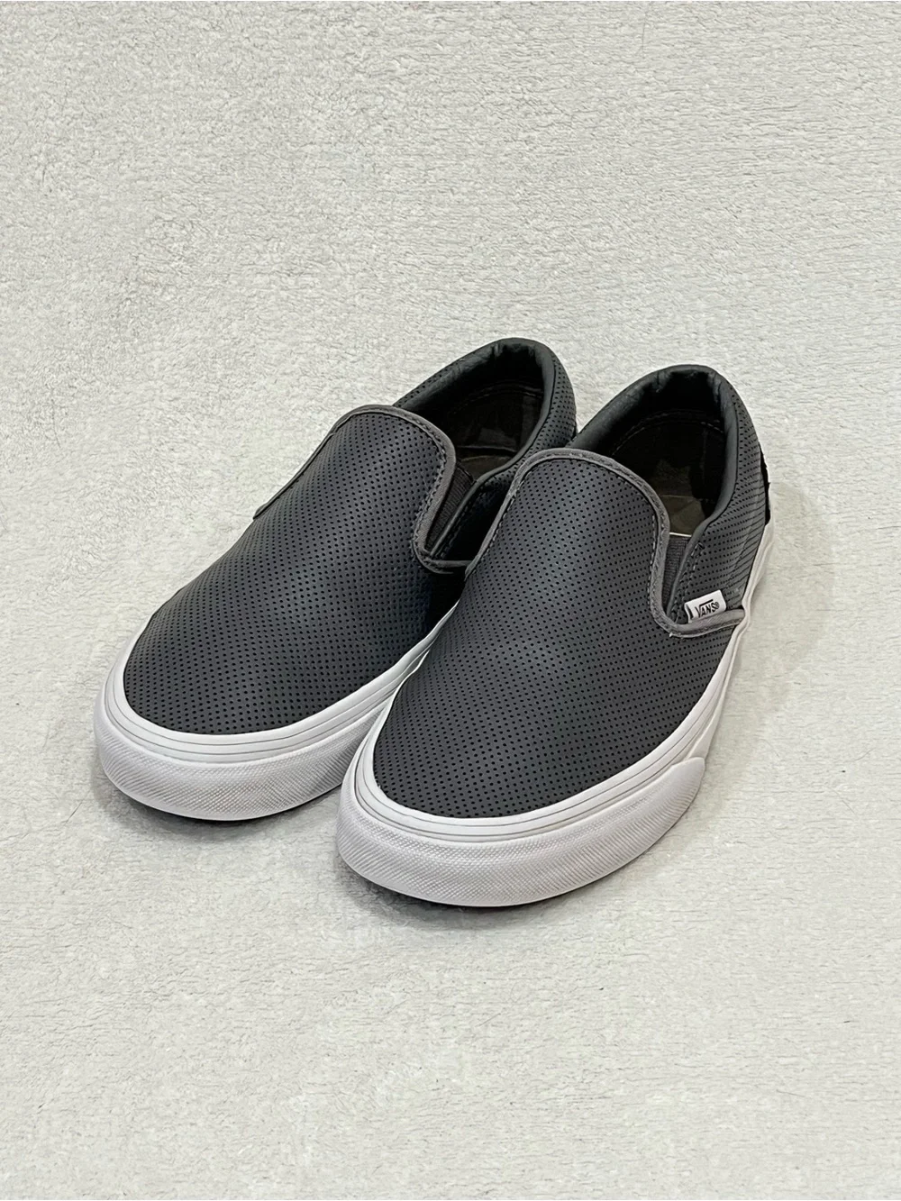 Vans classic grey